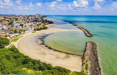 Imagem: O apartamento possui 3 Dormitórios, 2 Banheiros, 1 Vaga na