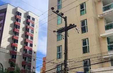 Imagem: O apartamento possui 3 Dormitórios, 3 Banheiros, 2 Vagas na