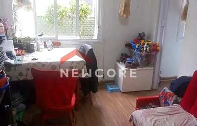 Imagem: O apartamento possui 1 Dormitório, 1 Banheiro, 1 Vaga na garagem