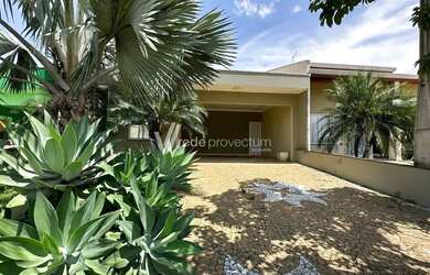 Imagem: A casa em condomínio possui 3 Dormitórios, 5 Banheiros, 4