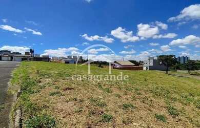 Imagem: O terreno possui 773m² de Área e está localizado em Shopping