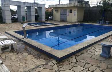 Imagem: O apartamento possui 2 Dormitórios, 1 Banheiro, 1 Vaga na garagem