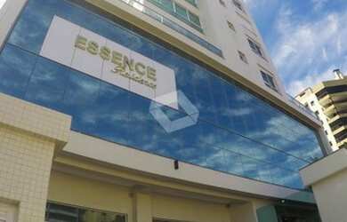 Imagem: O apartamento possui 3 Dormitórios, 2 Banheiros, 3 Vagas na