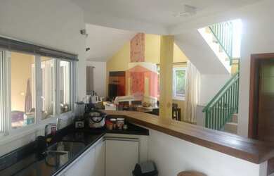 Imagem 2: Casa Térrea. 201m² de Área, 5 Vagas na garageme3 Dormitórios