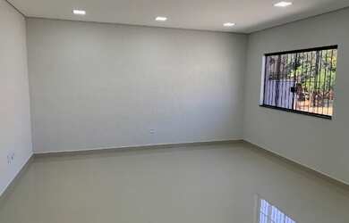 Imagem: O depósito possui 55m² de Área e está localizado em Laranjeiras