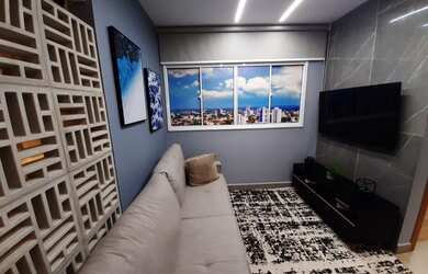 Imagem: O apartamento possui 2 Dormitórios, 1 Banheiro, 1 Vaga na garagem