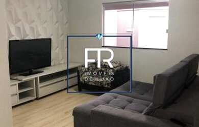 Imagem: A casa possui 3 Dormitórios, 3 Banheiros, 2 Vagas na garagem