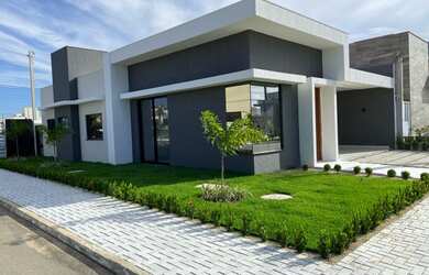 Imagem: A casa em condomínio à venda possui 3 Dormitórios, 3 Banheiros