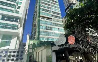 Imagem: O apartamento possui 4 Dormitórios, 3 Banheiros, 1 Vaga na