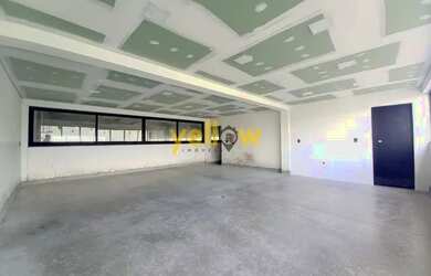 Imagem: O depósito possui 750m² de Área e está localizado em Parque