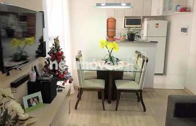 Imagem: O apartamento possui 2 Dormitórios, 1 Banheiro, 1 Vaga na garagem