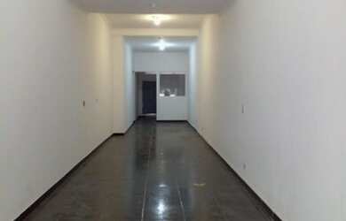 Imagem: O depósito possui 70m² de Área e está localizado em Santo