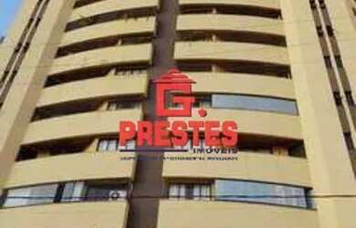 Imagem: O apartamento possui 3 Dormitórios, 1 Banheiro, 2 Vagas na