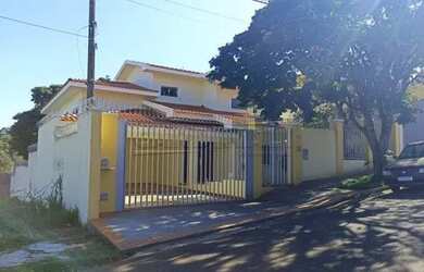 Imagem: O apartamento na cobertura possui 4 Dormitórios, 1 Banheiro