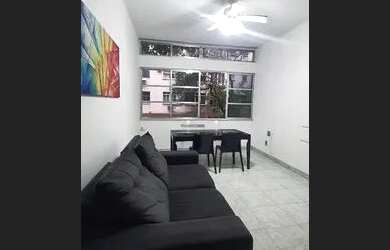 Imagem 2: Alugo apartamento semimobiliado de 02 quartos dependência em Copacabana...
