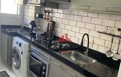 Imagem: O apartamento possui 2 Dormitórios, 1 Banheiro, 1 Vaga na garagem