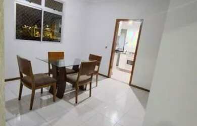 Imagem: O apartamento possui 2 Dormitórios, 1 Banheiro, 2 Vagas na