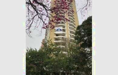 Imagem: O apartamento possui 4 Dormitórios, 5 Banheiros, 4 Vagas na