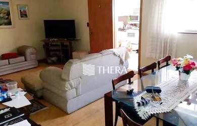 Imagem: A casa possui 4 Dormitórios, 5 Banheiros, 5 Vagas na garagem