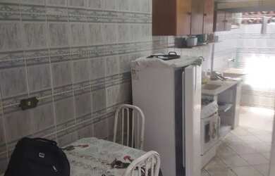 Imagem 3: casa pra temporada. 1 Vaga na garageme1 Dormitório