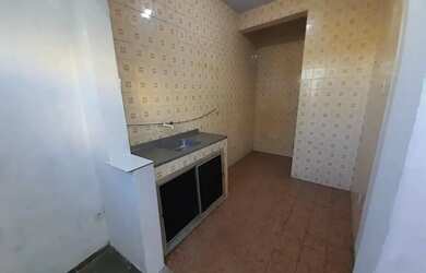 Imagem 4: Térrea para venda possui 214 metros quadrados com 2 quartos em Centro...