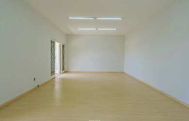 Imagem 8: Sobrado para venda em Chácara da Barra com 3 quartos, sendo 1 suíte , 329m²