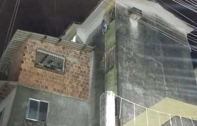 Imagem: O apartamento possui 2 Dormitórios, 1 Banheiro, 23m² de Área