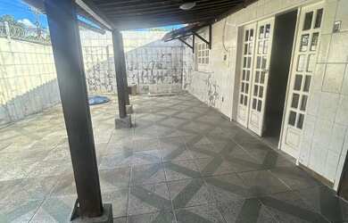 Imagem 15: Vendo casa rua que dar acesso a feirinha do tabuleiro ,por trás da Carajás