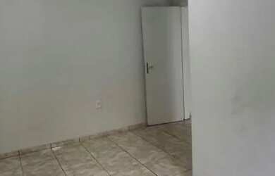 Imagem 3: VENDO CASA NO TAPANÃ /. 1 Banheiroe2 Dormitórios