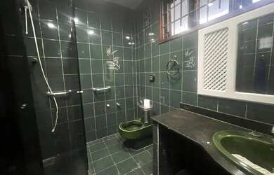 Imagem 14: Casas para locação no Centro em Macaé/RJ, 02 Casas sendo 1 térrea e a outra sobrado com ga