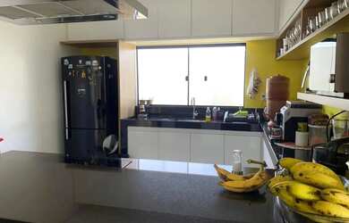 Imagem 8: Casa em Condomínio para Locação em Uberlândia, Laranjeiras, 3 dormitórios,...