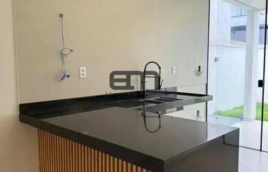 Imagem 14: Casa - Porto Marina. Piscina, Churrasqueira, Guarda roupae104m² de Área