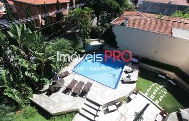 Imagem 7: Localizado em bairro arborizado com 215m² com 4 vagas no Alto da Boa...