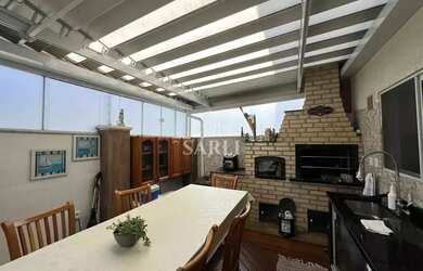 Imagem: O apartamento possui 2 Dormitórios, 1 Banheiro, 2 Vagas na