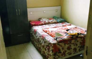 Imagem: A casa possui 2 Dormitórios, 2 Banheiros, 1 Vaga na garagem