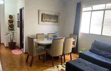 Imagem: O apartamento possui 3 Dormitórios, 1 Banheiro, 1 Vaga na garagem