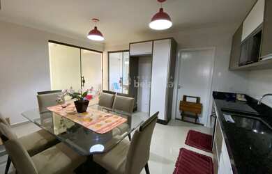 Imagem 11: SOBRADO À VENDA NA VILA COUNTRY CLUB EM APUCARANA