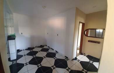 Imagem 10: Alugo Casa. 1 Banheiroe2 Dormitórios