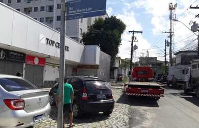 Imagem: O depósito possui 5 Vagas na garagem, 42m² de Área e está