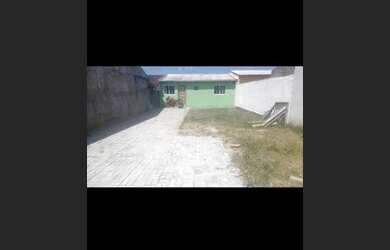 Imagem: A casa possui 1 Dormitório, 1 Banheiro e 1 Vaga na garagem