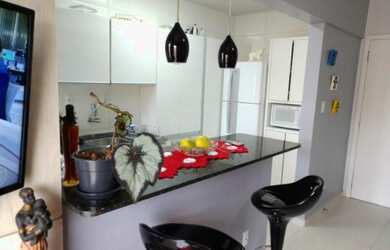 Imagem: O apartamento possui 3 Dormitórios, 1 Banheiro, 1 Vaga na garagem