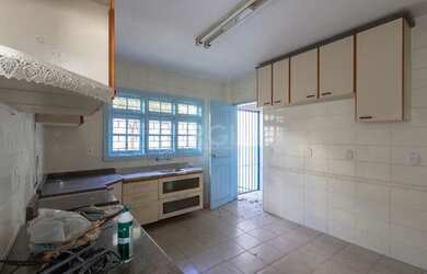 Imagem 16: Casa em Tristeza. Piscina, Churrasqueira, Área de serviçoeLareira