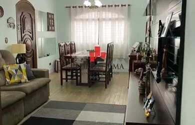 Imagem: A casa possui 3 Dormitórios, 4 Banheiros, 5 Vagas na garagem