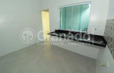 Imagem: A casa em condomínio possui 3 Dormitórios, 2 Banheiros, 3