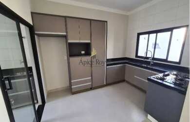 Imagem: A casa em condomínio possui 3 Dormitórios, 2 Banheiros, 2