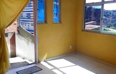 Imagem: A casa possui 3 Dormitórios, 2 Banheiros, 1 Vaga na garagem