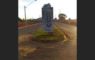 Imagem: O terreno possui 340m² de Área e está localizado em Guararapes