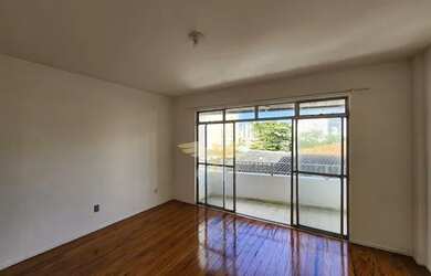 Imagem 6: Apartamento com 2 quartos bem distribuído em 70m² com uma vaga de garagem na Pituba