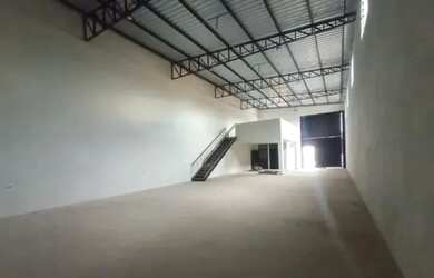 Imagem: O depósito possui 234m² de Área e está localizado em Vila