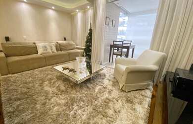 Imagem: O apartamento possui 2 Dormitórios, 2 Banheiros, 2 Vagas na